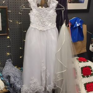 Child’s gown ( David’s)